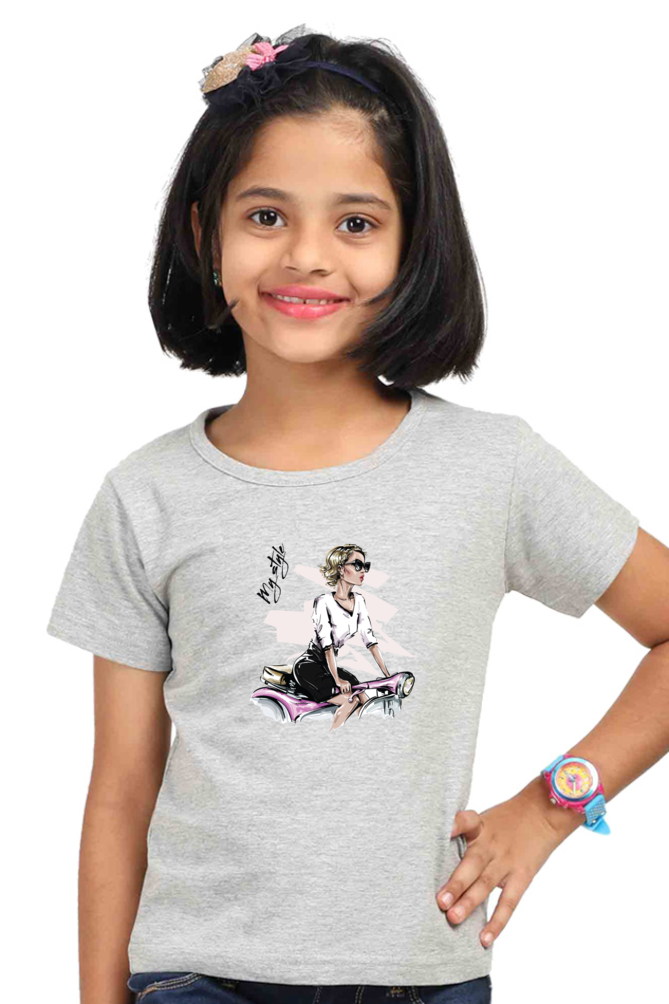 My Style - Girl On A Scooter Girls T-shirt - Grey Melange / 9Yrs