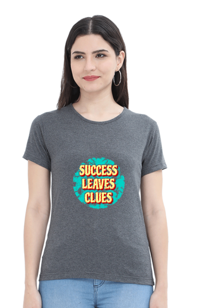 Success leaves Clues Women’s T-shirt - Charcoal Melange / S